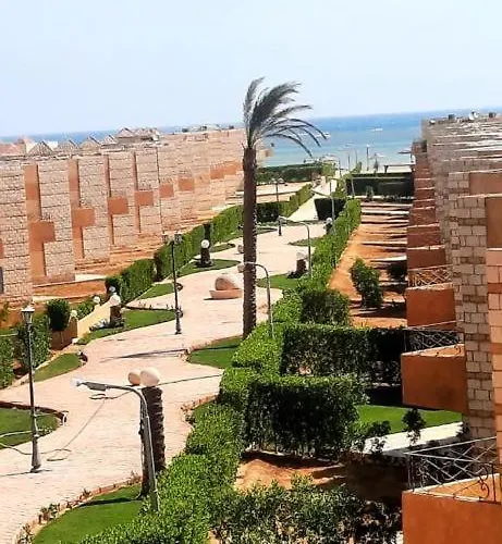 New Venisia Villa